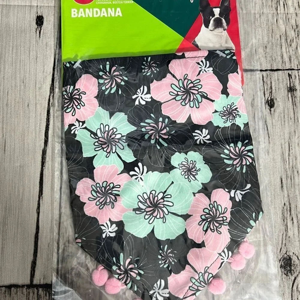 Vibrant Life Pom Edge Floral Black Tuxedo Style Gray Dog Bandana XS Lot of 2 NWT